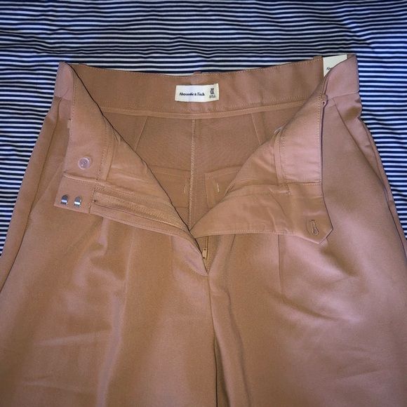 Abercrombie & Fitch wide leg trouser pant - Picture 3 of 7